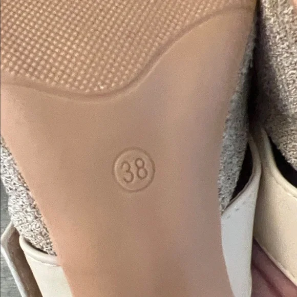 Elegant Cream and Tan Women's Mules - Picture 6 of 6